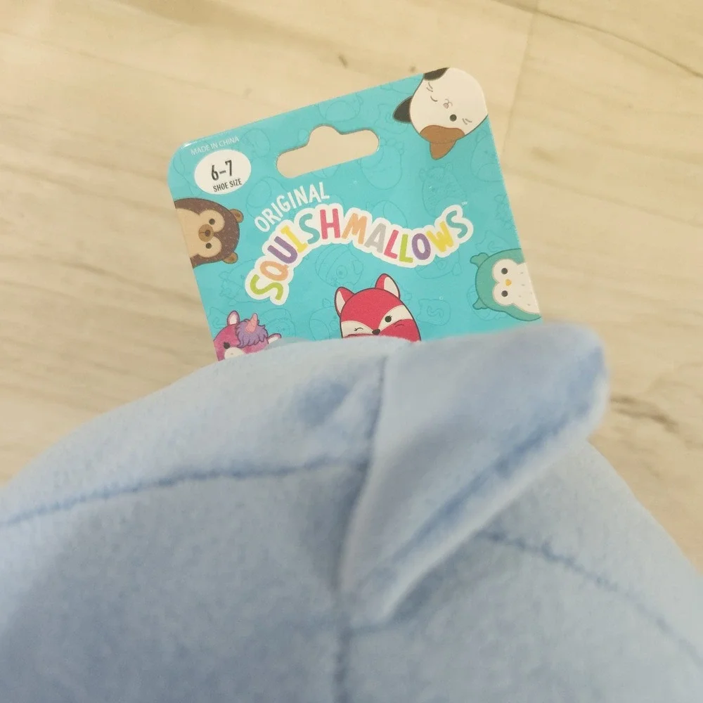 Squishmallows Samir the Whale Plush Kids Slippers‎ Size 6-7 NWT